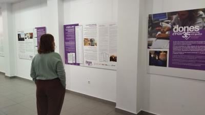 La Casa de la Cultura de Rafelbunyol acoge la exposición 'Las mujeres de FGV. 35 años camino de la igualdad'